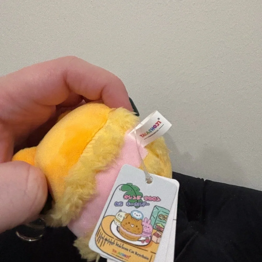 Plush Yellow Macaroon Cat Keychain